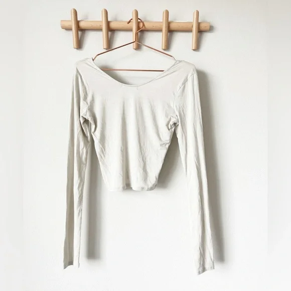 Joah Brown Ecru Long Sleeve Crop Tee M/L - Picture 7 of 9